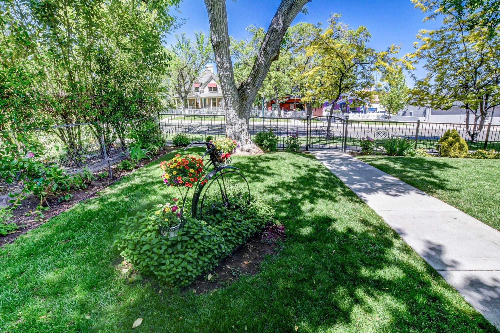 Historic Prescott Home With Yard, Walk To Downtown! Екстер'єр фото